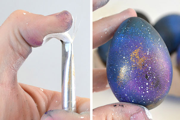 How-to-Make-Colorful-Galaxy-Easter-Eggs_1